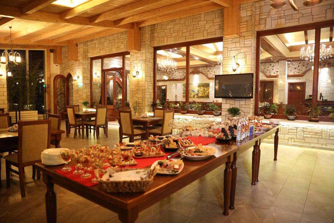 Hotel Vd Roleks Vlorë 외부 사진
